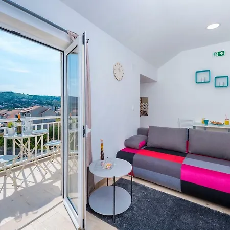 Penzion Dubrovnik Suburb 22 Mlini
