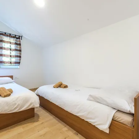 Dubrovnik Suburb 22 Guest house 4*