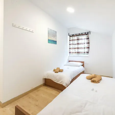 Dubrovnik Suburb 22 Guest house 4*